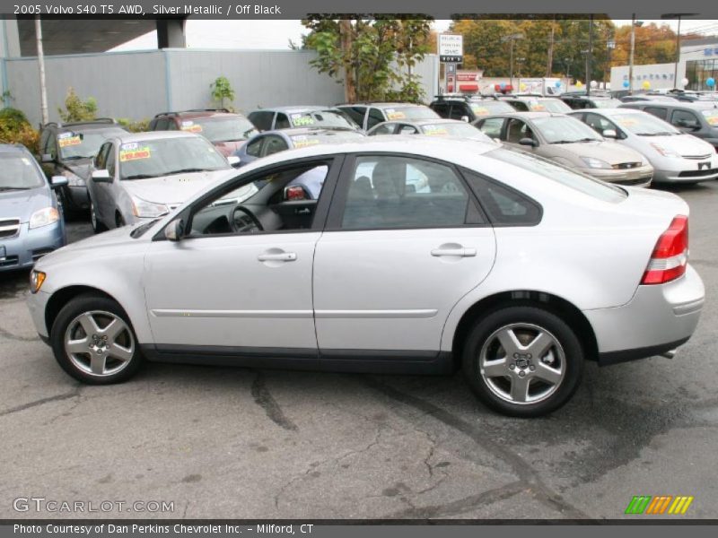 Silver Metallic / Off Black 2005 Volvo S40 T5 AWD