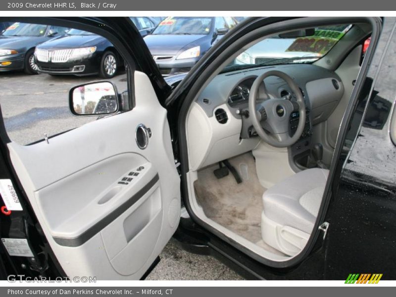  2009 HHR LS Gray Interior