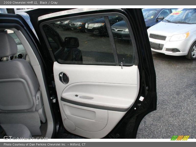 Door Panel of 2009 HHR LS