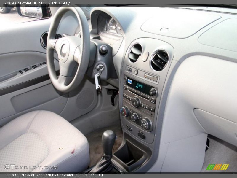 Dashboard of 2009 HHR LS