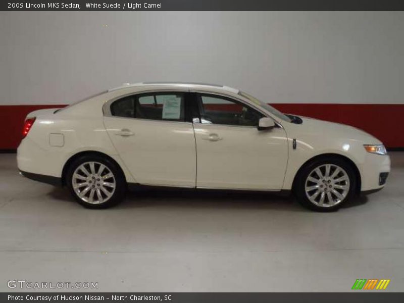 White Suede / Light Camel 2009 Lincoln MKS Sedan