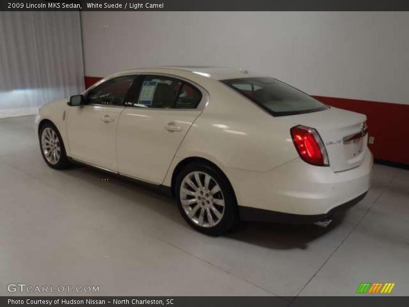 White Suede / Light Camel 2009 Lincoln MKS Sedan