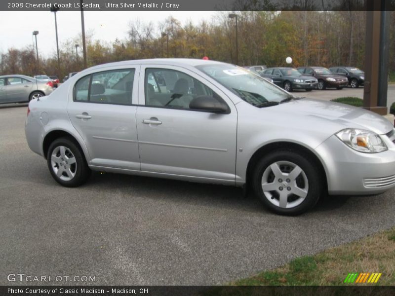 Ultra Silver Metallic / Gray 2008 Chevrolet Cobalt LS Sedan