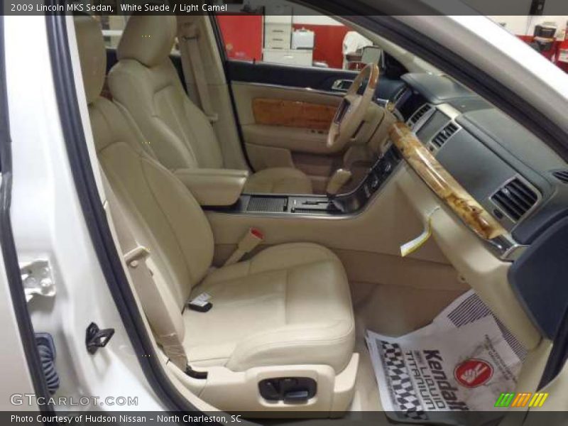 White Suede / Light Camel 2009 Lincoln MKS Sedan