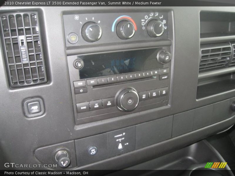 Controls of 2010 Express LT 3500 Extended Passenger Van