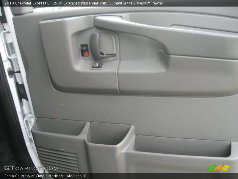 Summit White / Medium Pewter 2010 Chevrolet Express LT 3500 Extended Passenger Van