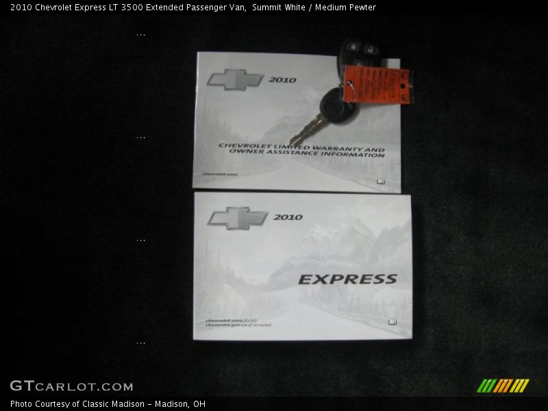 Summit White / Medium Pewter 2010 Chevrolet Express LT 3500 Extended Passenger Van