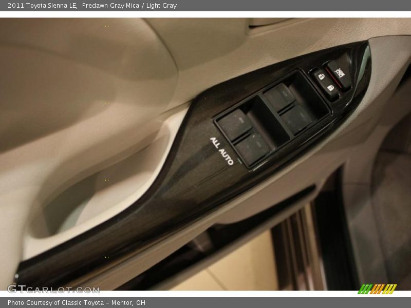 Predawn Gray Mica / Light Gray 2011 Toyota Sienna LE