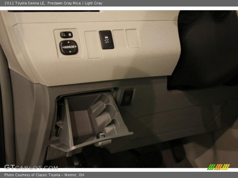 Predawn Gray Mica / Light Gray 2011 Toyota Sienna LE