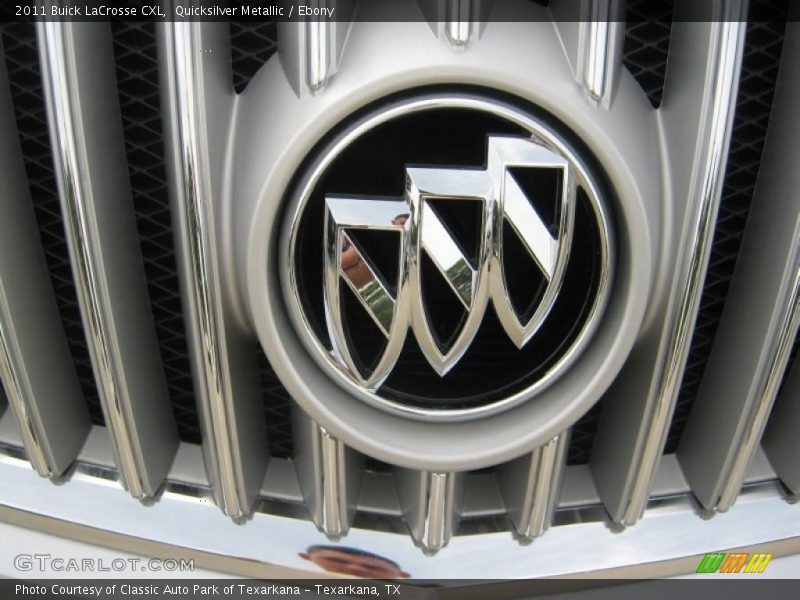 Quicksilver Metallic / Ebony 2011 Buick LaCrosse CXL