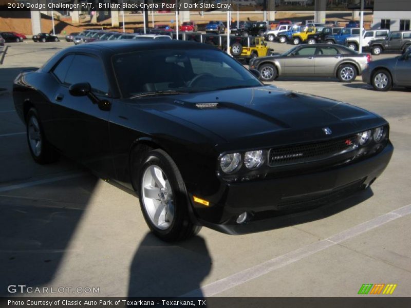 Brilliant Black Crystal Pearl / Dark Slate Gray 2010 Dodge Challenger R/T