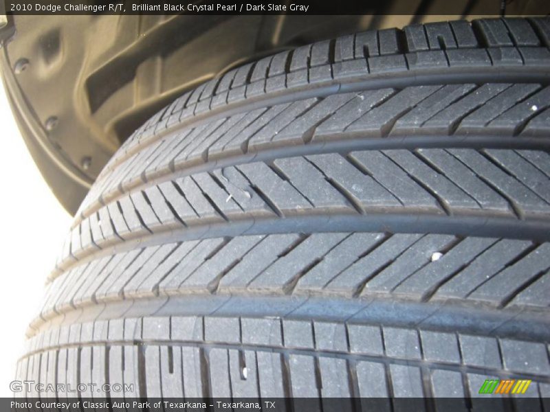 Brilliant Black Crystal Pearl / Dark Slate Gray 2010 Dodge Challenger R/T