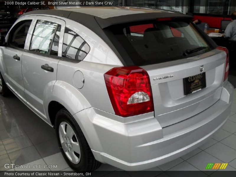 Bright Silver Metallic / Dark Slate Gray 2008 Dodge Caliber SE