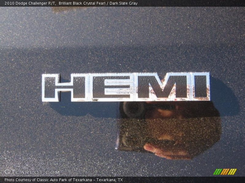  2010 Challenger R/T Logo
