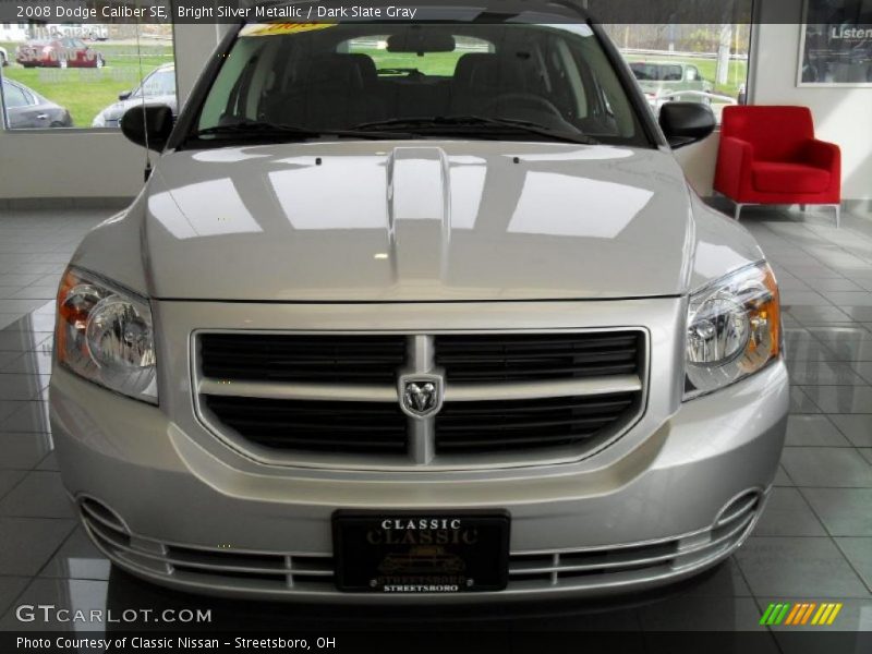 Bright Silver Metallic / Dark Slate Gray 2008 Dodge Caliber SE