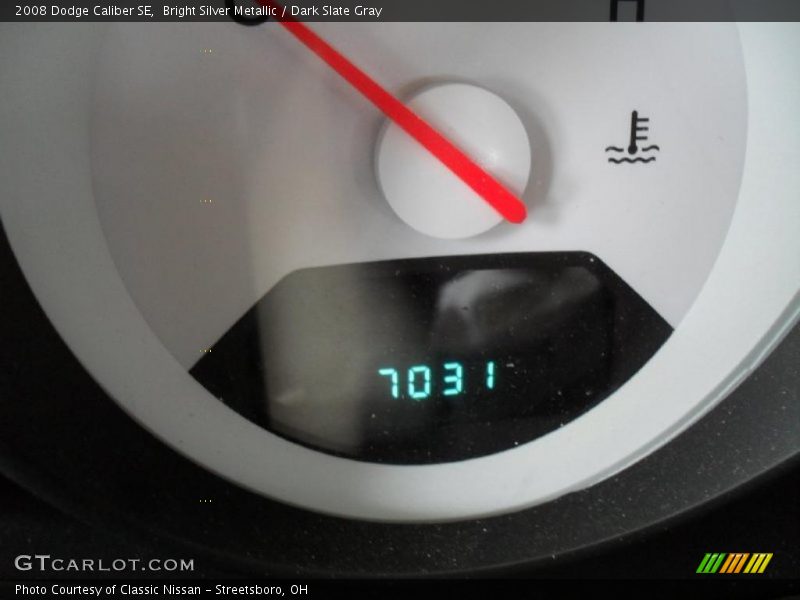 Bright Silver Metallic / Dark Slate Gray 2008 Dodge Caliber SE