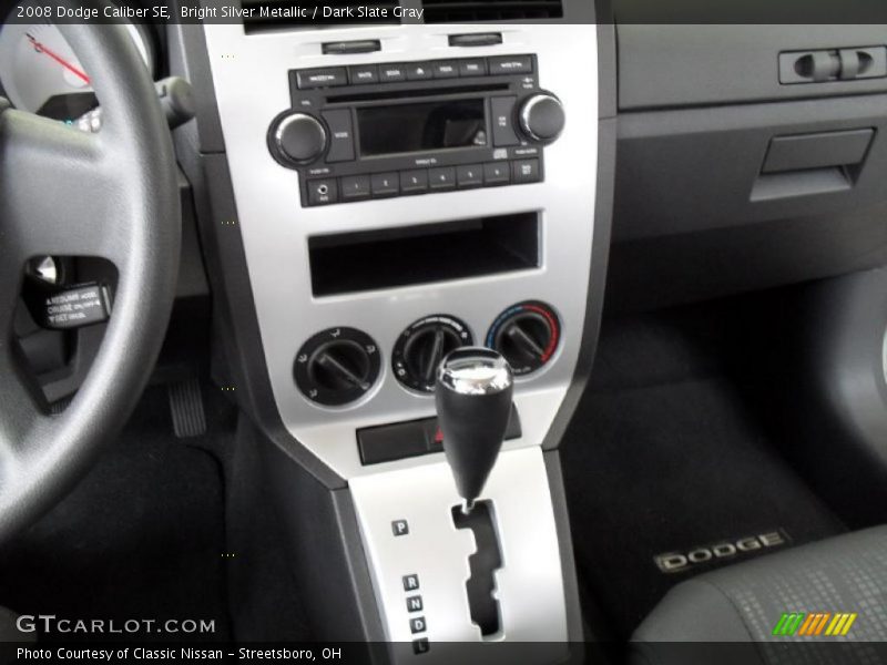 Controls of 2008 Caliber SE