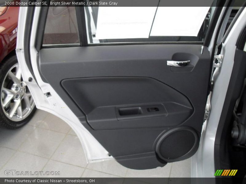 Bright Silver Metallic / Dark Slate Gray 2008 Dodge Caliber SE