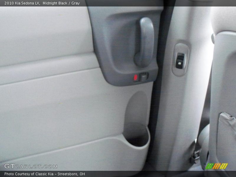 Midnight Black / Gray 2010 Kia Sedona LX
