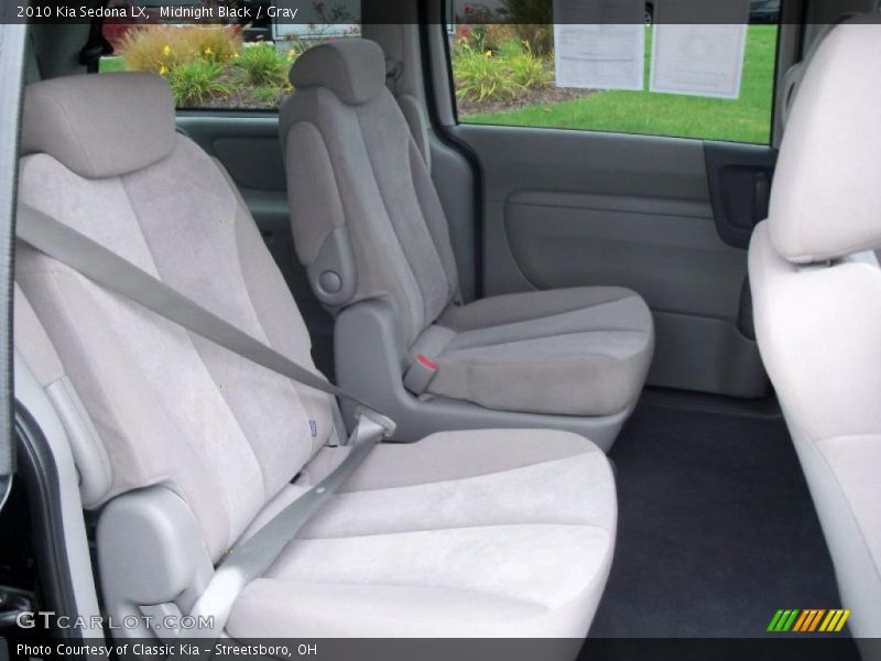 Midnight Black / Gray 2010 Kia Sedona LX