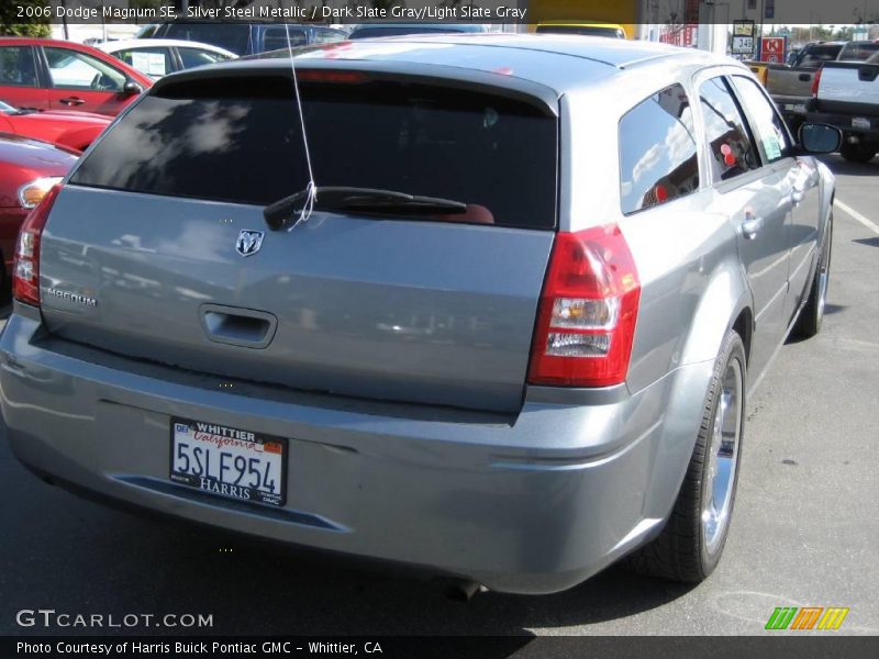 Silver Steel Metallic / Dark Slate Gray/Light Slate Gray 2006 Dodge Magnum SE