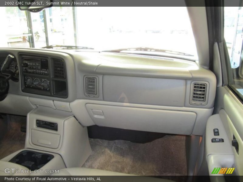 Summit White / Neutral/Shale 2002 GMC Yukon SLT