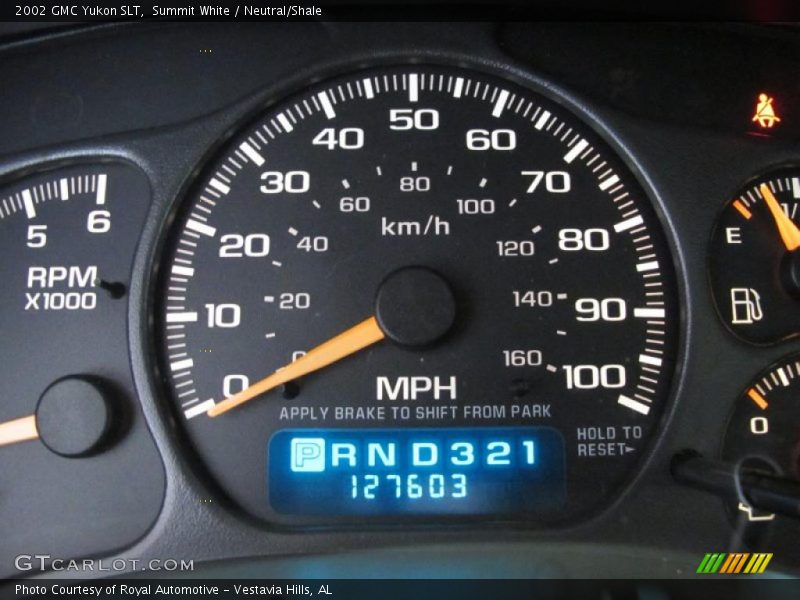 Summit White / Neutral/Shale 2002 GMC Yukon SLT