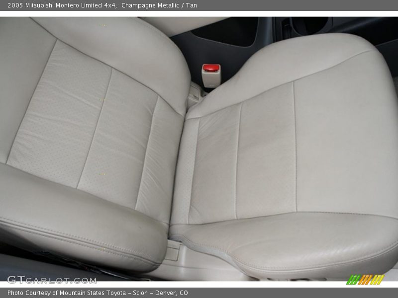 Champagne Metallic / Tan 2005 Mitsubishi Montero Limited 4x4