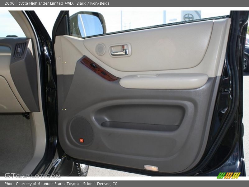 Black / Ivory Beige 2006 Toyota Highlander Limited 4WD