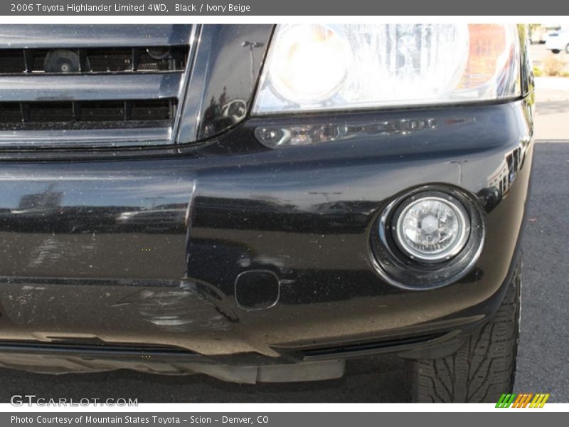 Black / Ivory Beige 2006 Toyota Highlander Limited 4WD