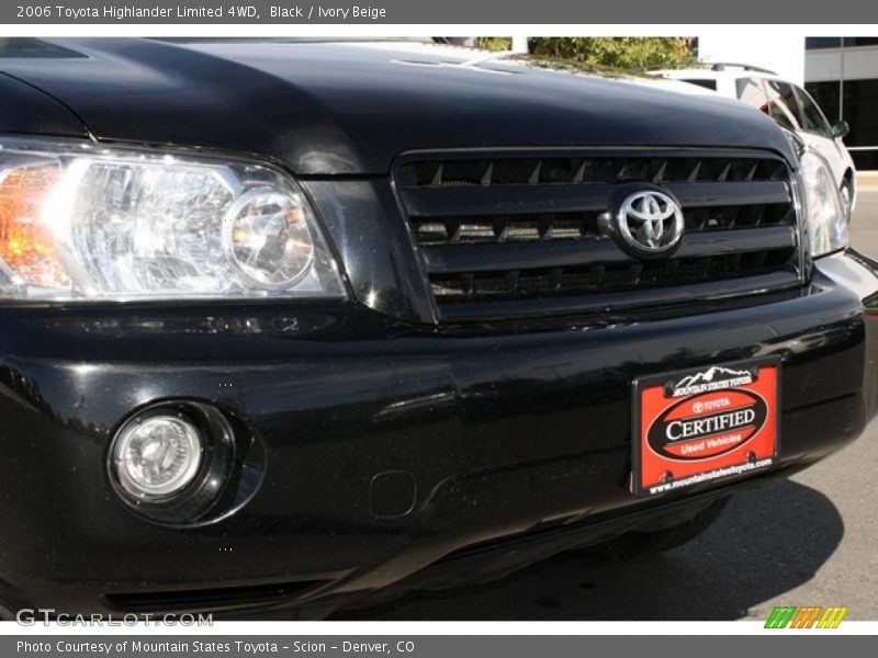 Black / Ivory Beige 2006 Toyota Highlander Limited 4WD