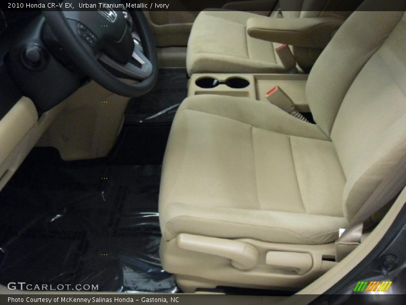 Urban Titanium Metallic / Ivory 2010 Honda CR-V EX