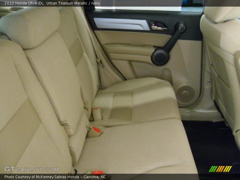 Urban Titanium Metallic / Ivory 2010 Honda CR-V EX