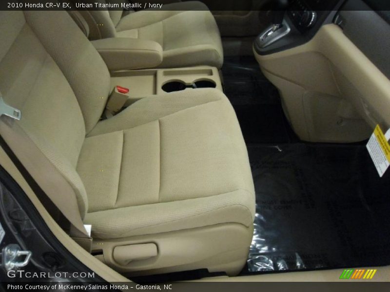 Urban Titanium Metallic / Ivory 2010 Honda CR-V EX