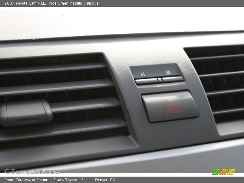 Aloe Green Metallic / Bisque 2007 Toyota Camry LE