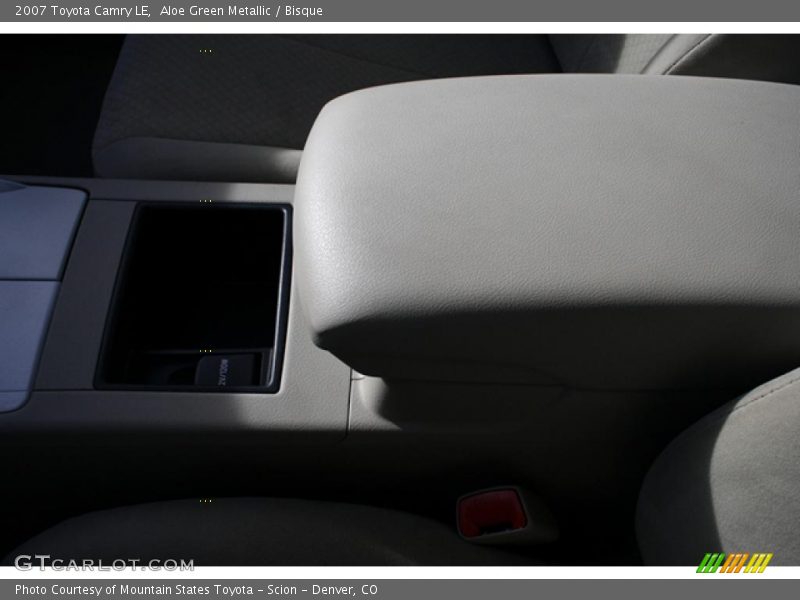 Aloe Green Metallic / Bisque 2007 Toyota Camry LE