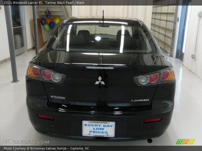Tarmac Black Pearl / Black 2011 Mitsubishi Lancer ES