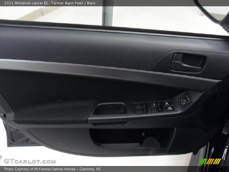 Tarmac Black Pearl / Black 2011 Mitsubishi Lancer ES