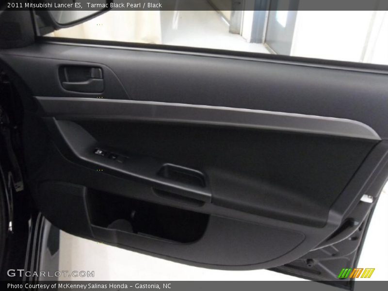 Tarmac Black Pearl / Black 2011 Mitsubishi Lancer ES