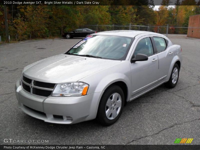 Bright Silver Metallic / Dark Slate Gray 2010 Dodge Avenger SXT