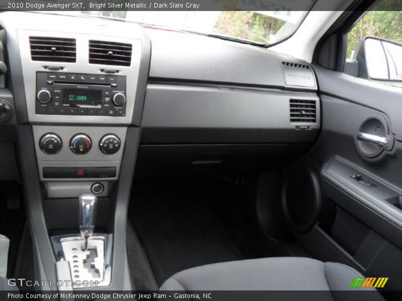 Bright Silver Metallic / Dark Slate Gray 2010 Dodge Avenger SXT