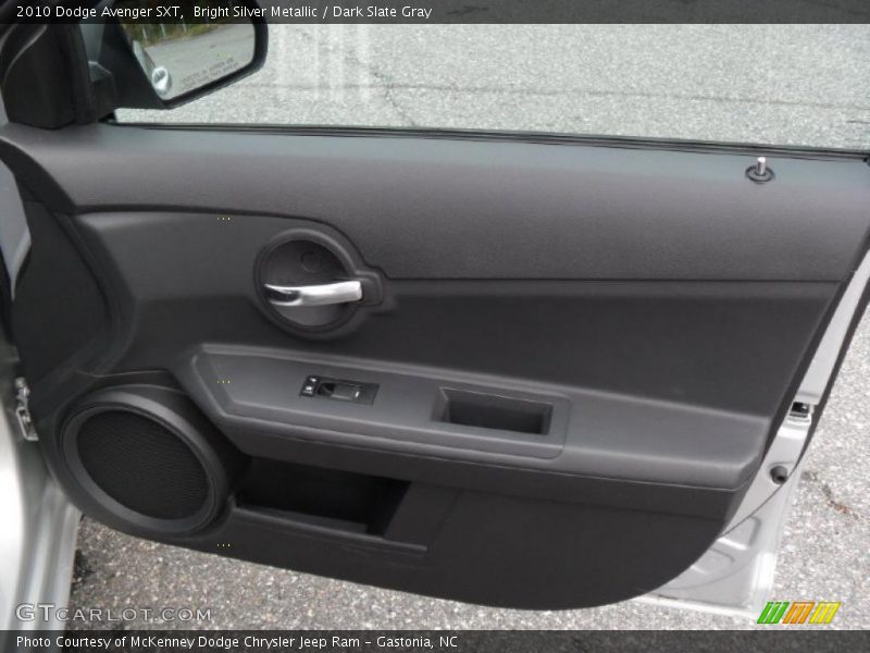 Bright Silver Metallic / Dark Slate Gray 2010 Dodge Avenger SXT