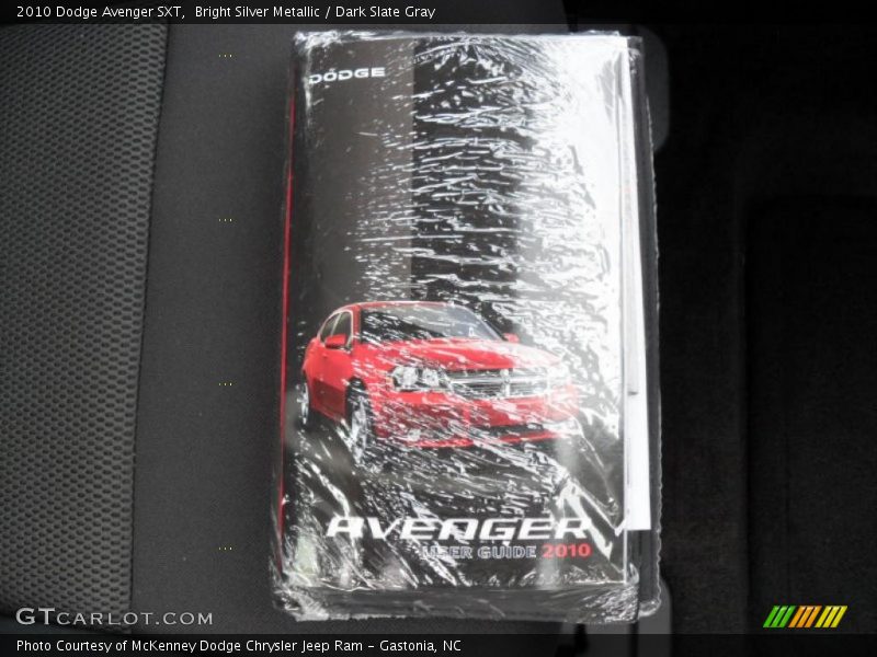 Bright Silver Metallic / Dark Slate Gray 2010 Dodge Avenger SXT