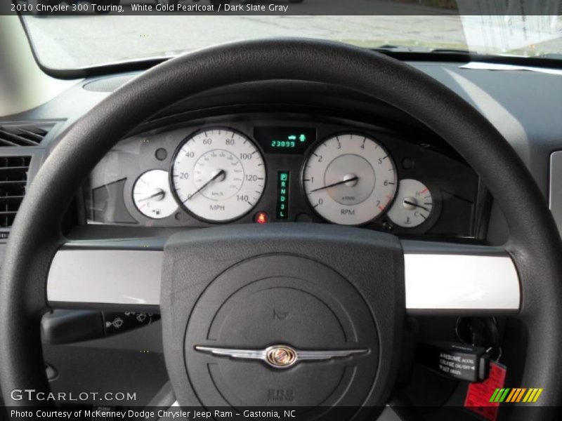 White Gold Pearlcoat / Dark Slate Gray 2010 Chrysler 300 Touring