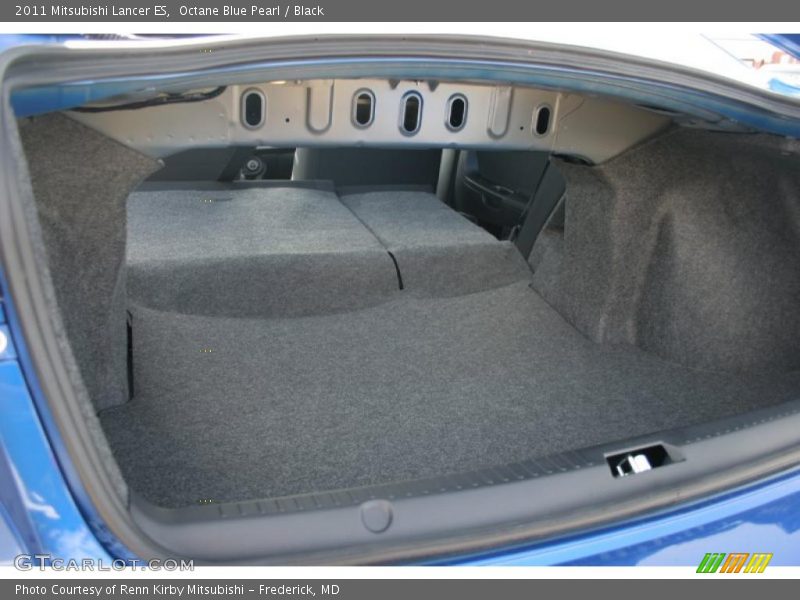  2011 Lancer ES Trunk