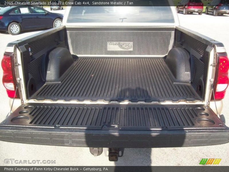 Sandstone Metallic / Tan 2005 Chevrolet Silverado 1500 Z71 Crew Cab 4x4