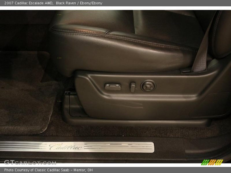 Black Raven / Ebony/Ebony 2007 Cadillac Escalade AWD