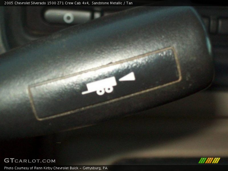 Sandstone Metallic / Tan 2005 Chevrolet Silverado 1500 Z71 Crew Cab 4x4