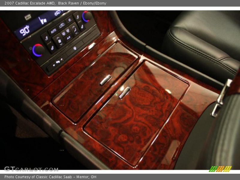 Black Raven / Ebony/Ebony 2007 Cadillac Escalade AWD