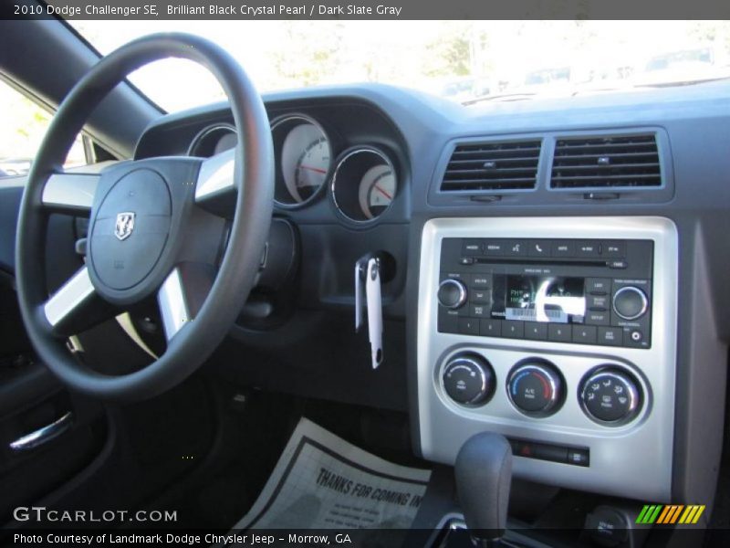 Brilliant Black Crystal Pearl / Dark Slate Gray 2010 Dodge Challenger SE